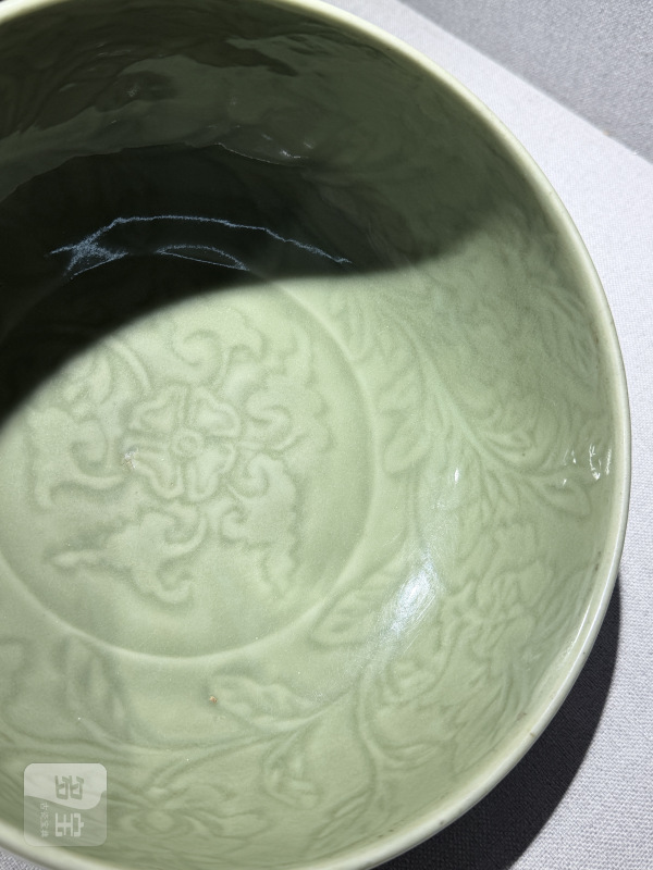 明初 永乐处州龙泉窑刻缠枝花卉钵式碗 - 图11